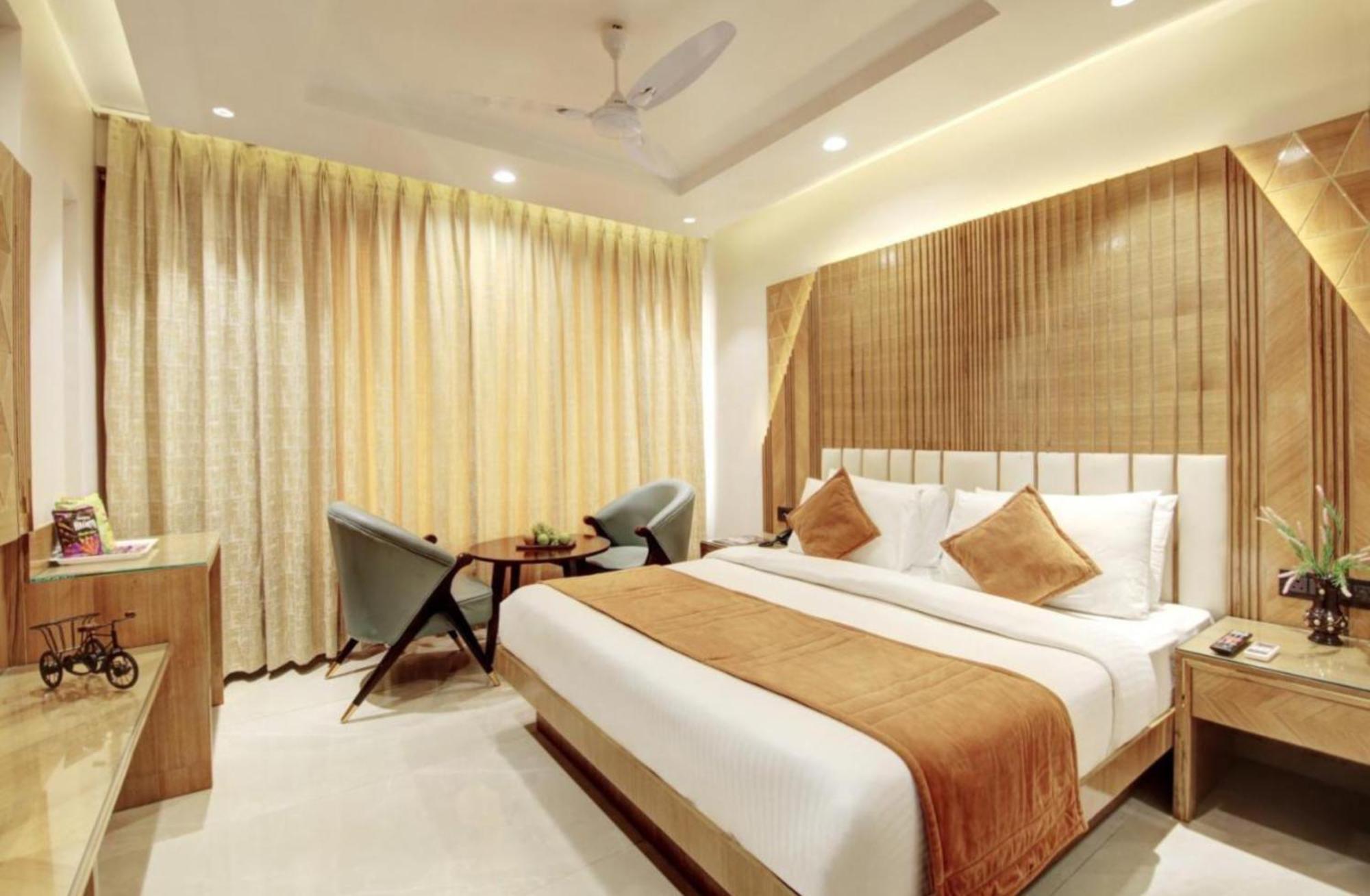 Hotel Platinum IGI Airport Neu-Delhi Exterior foto