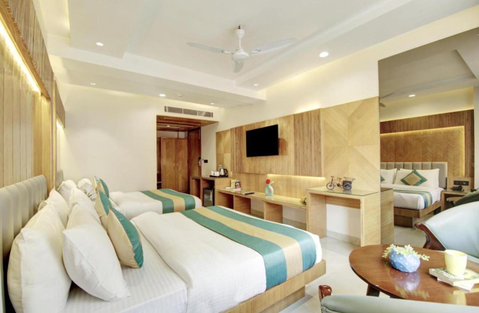 Hotel Platinum IGI Airport Neu-Delhi Exterior foto